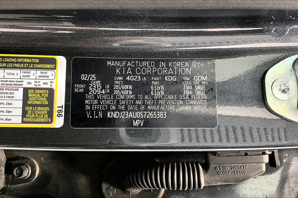 Used 2025 Kia Soul LX image 38