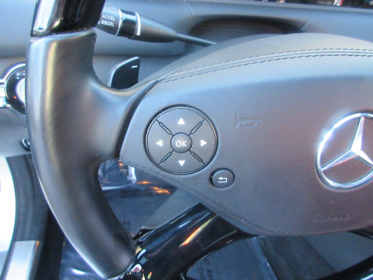 Used 2013 Mercedes-Benz CL 550 4MATIC image 39