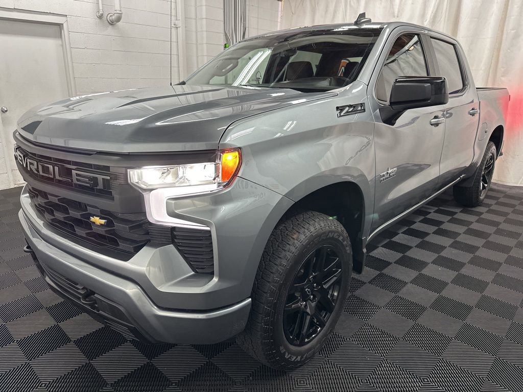 Used 2023 Chevrolet Silverado 1500 RST image 4