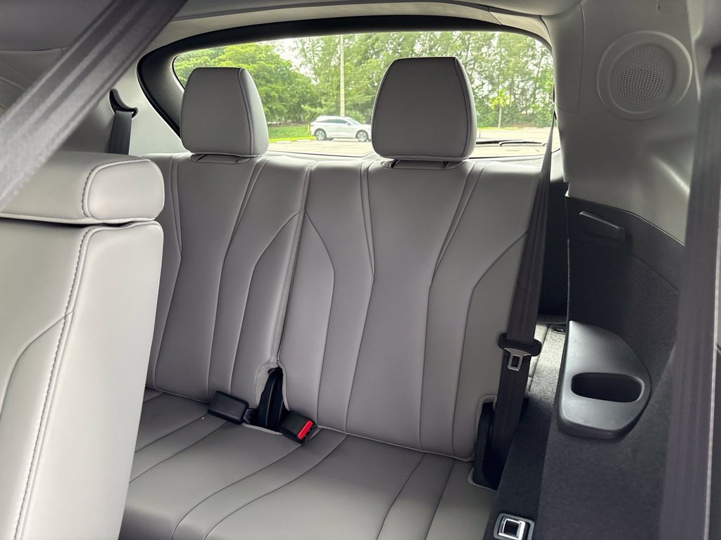 New 2026 Acura MDX w/ Technology Package FWD image 18