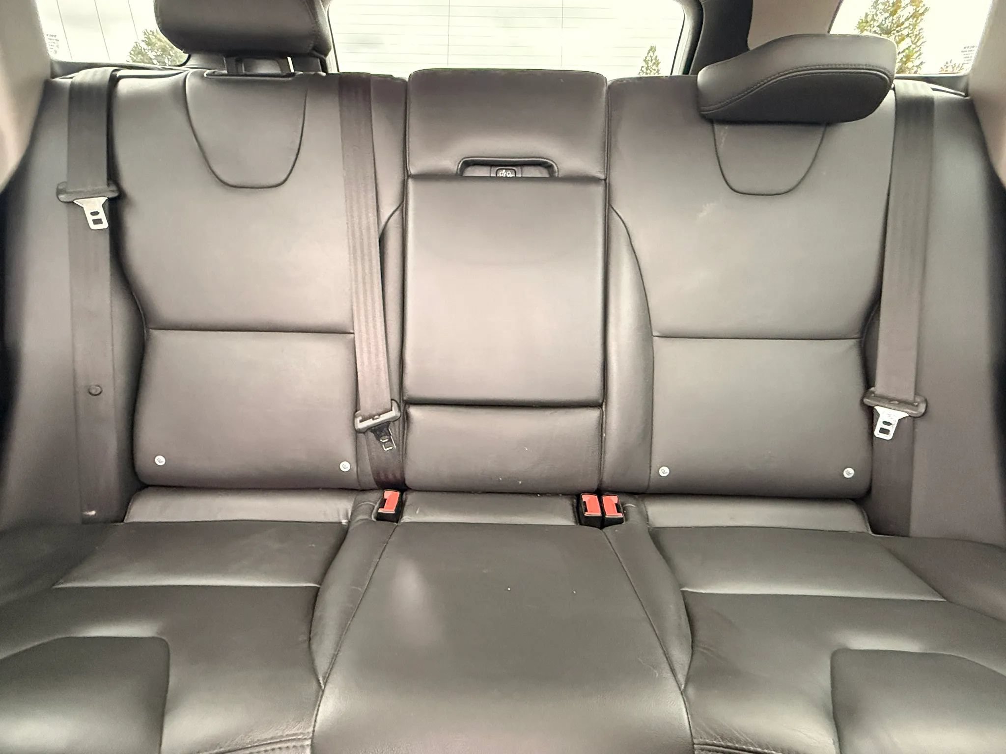 Used 2015 Volvo XC60 T5 w/ Proximity Package AWD/4WD image 22