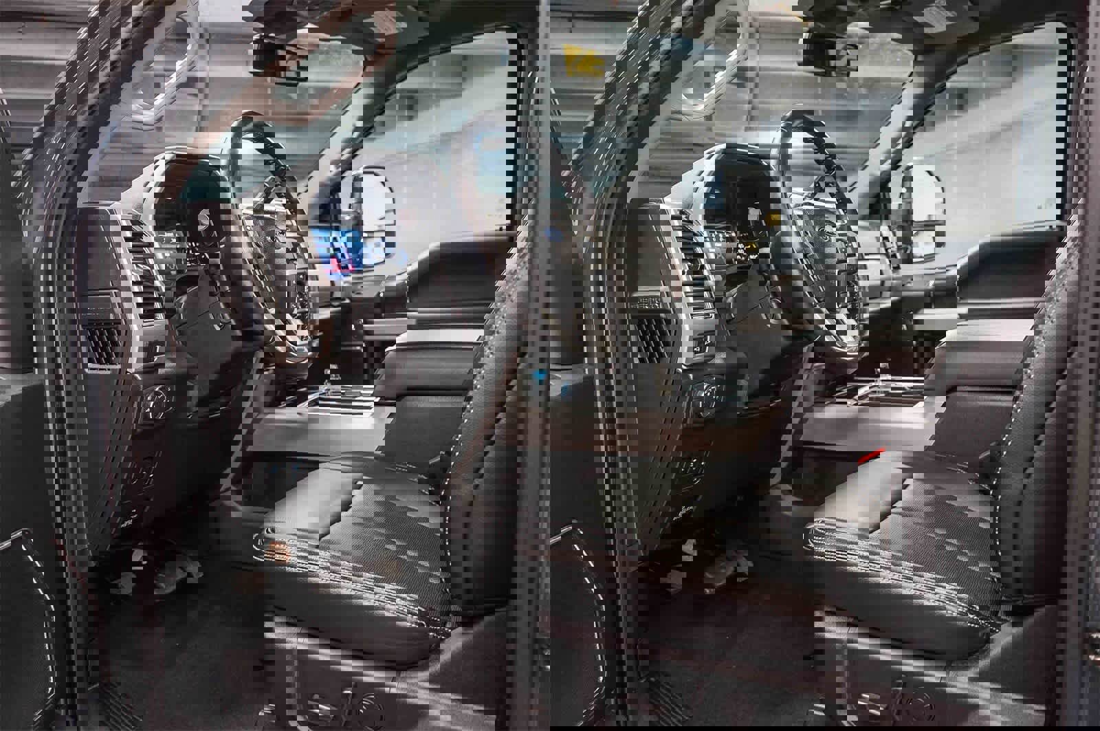 Used 2021 Ford F250 Lariat image 18