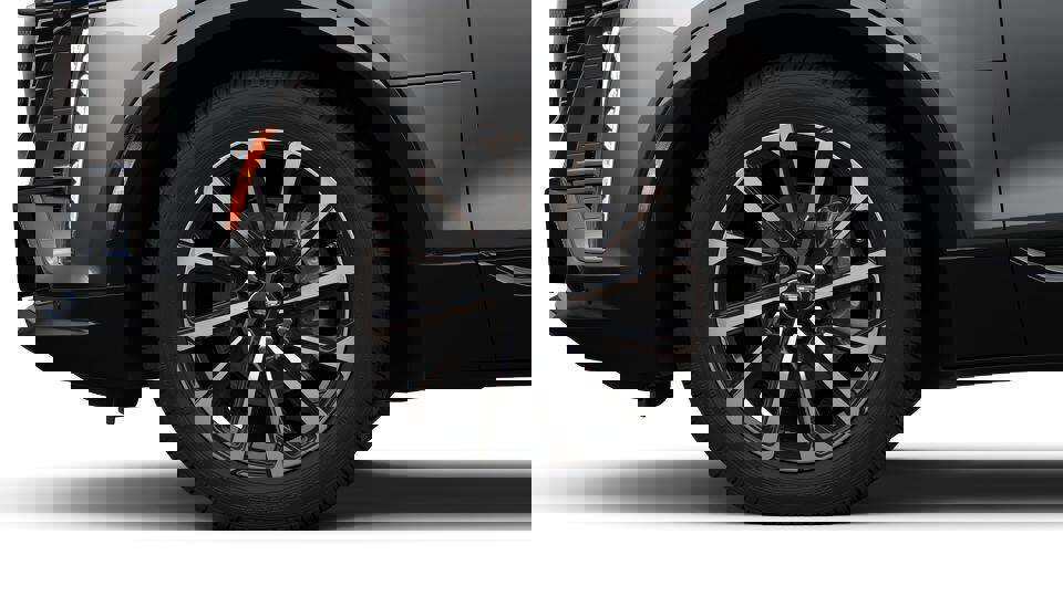 New 2025 Cadillac Lyriq Sport image 30