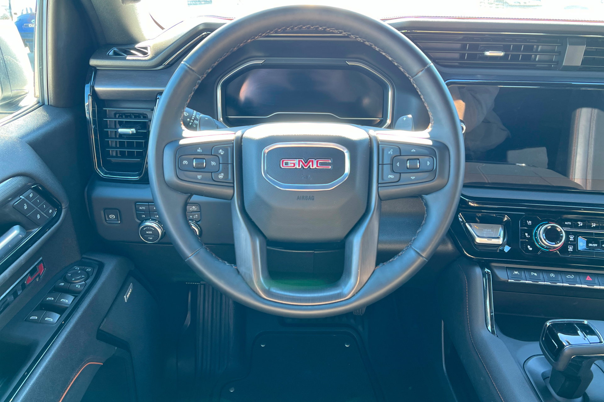 Certified 2025 GMC Sierra 1500 AT4 image 13