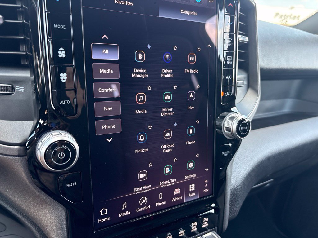 New 2027 RAM 3500 Tradesman AWD/4WD image 17