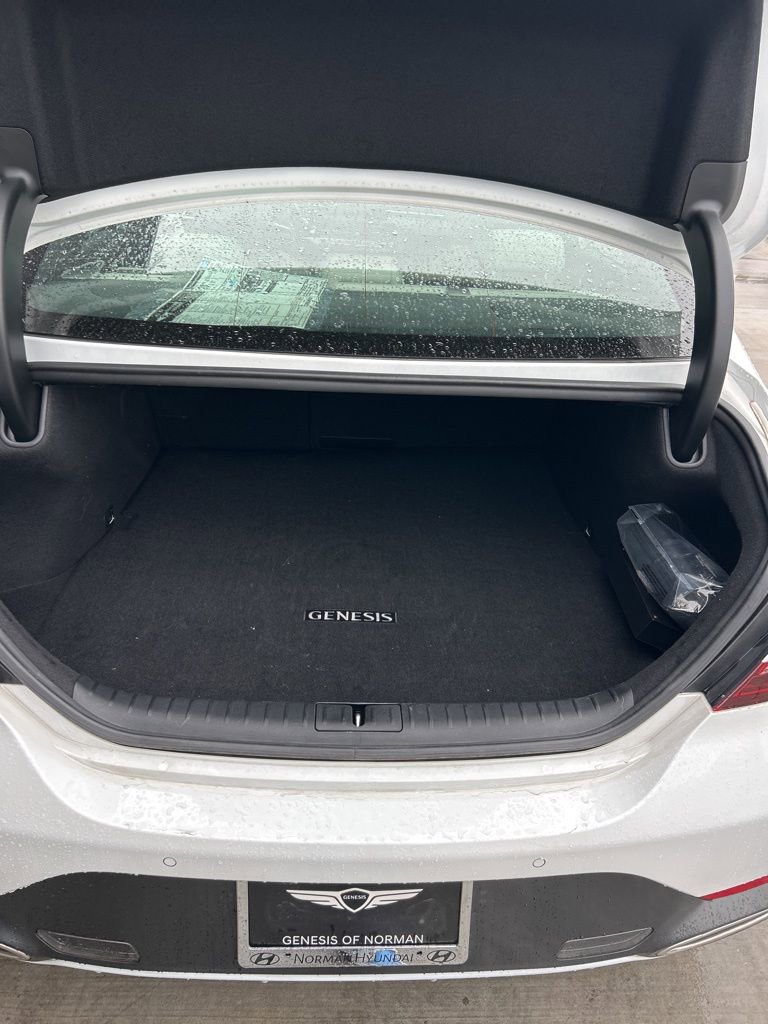 Used 2025 Genesis G70 3.3T Advanced w/ Sport Prestige Package image 12