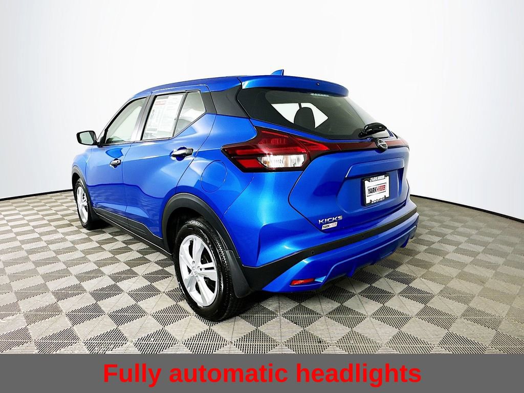 Certified 2024 Nissan Kicks S image 9