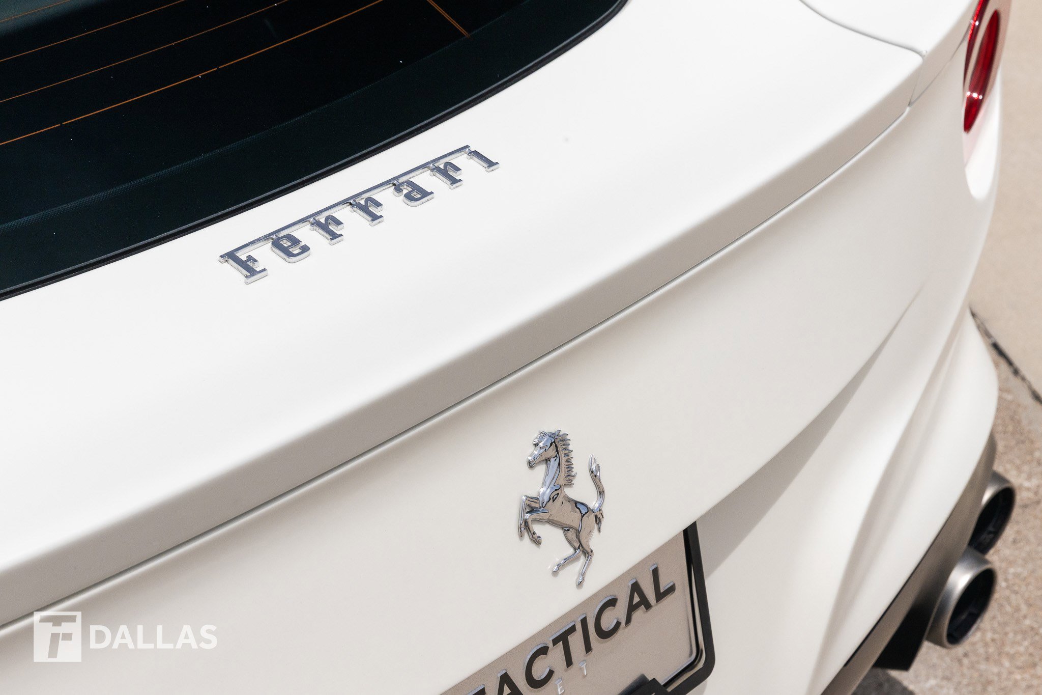 Used 2014 Ferrari F12 Berlinetta image 15