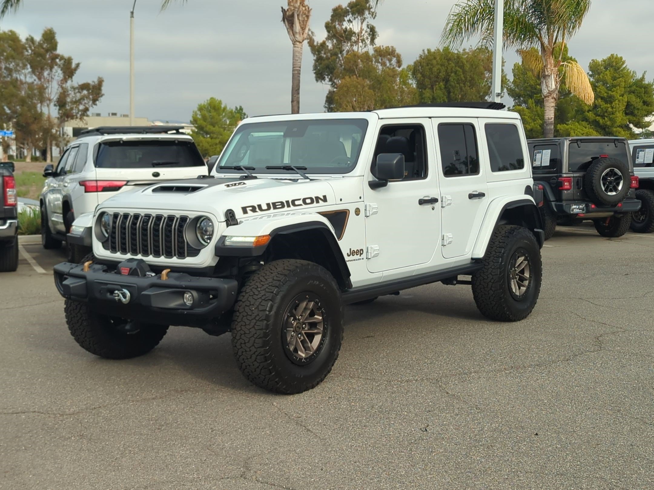 Used 2025 Jeep Wrangler Unlimited Rubicon 392 image 5