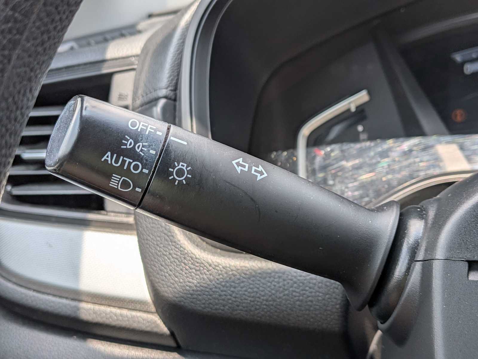 Used 2020 Honda CR-V LX image 24