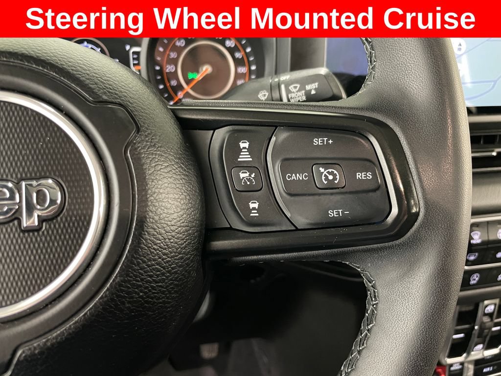 Used 2025 Jeep Gladiator Mojave w/ Safety Group AWD/4WD image 29