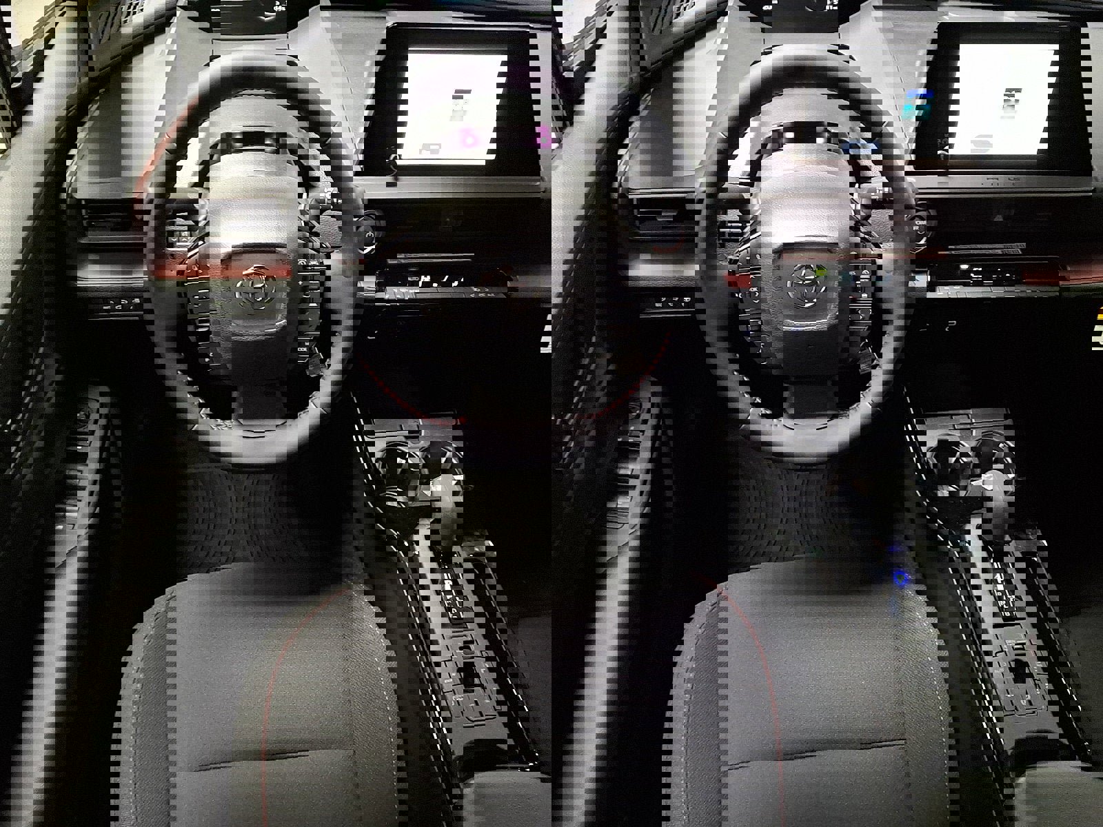 New 2026 Toyota Prius Plug-In Hybrid image 7