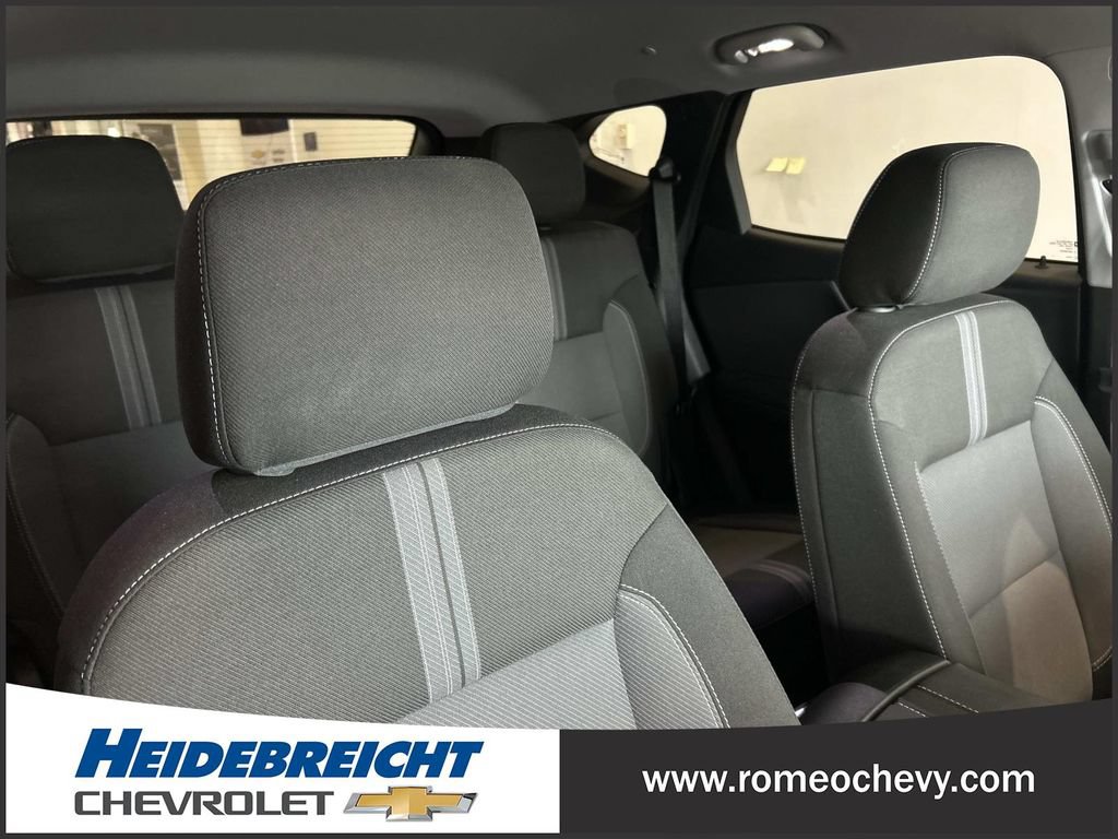 Used 2024 Chevrolet Blazer LT w/ Convenience Package AWD/4WD image 34