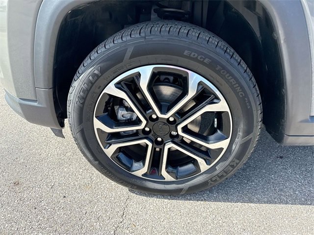 Used 2022 Jeep Compass Limited image 10