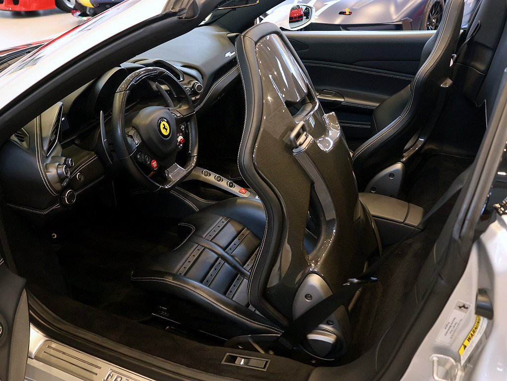 Certified 2018 Ferrari 488 Spider RWD image 75