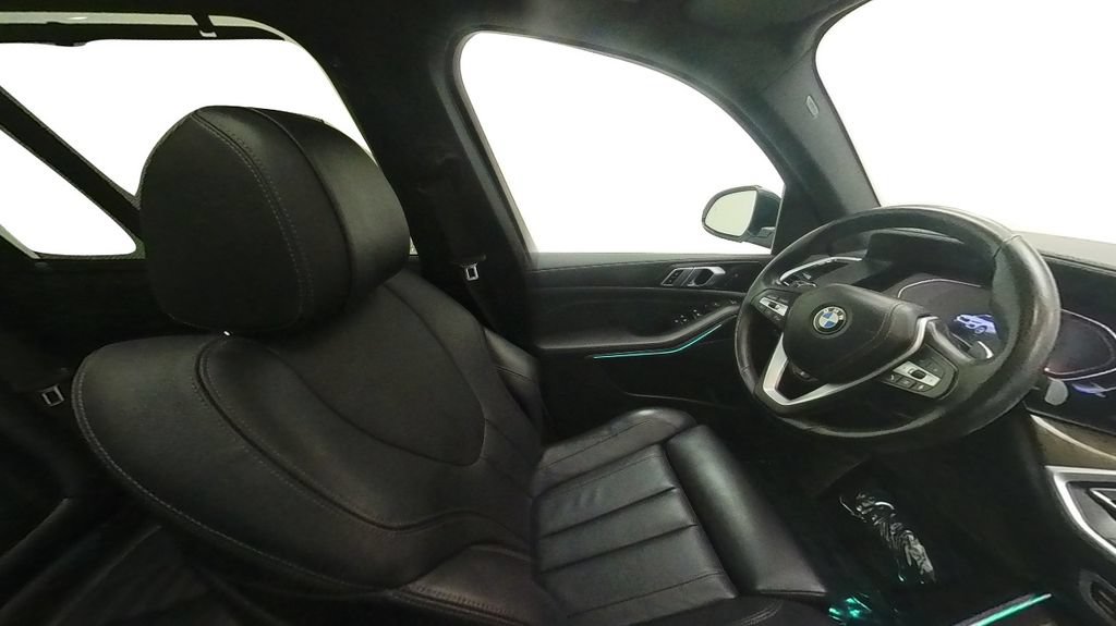 Used 2022 BMW X5 xDrive40i w/ Premium Package AWD/4WD image 33
