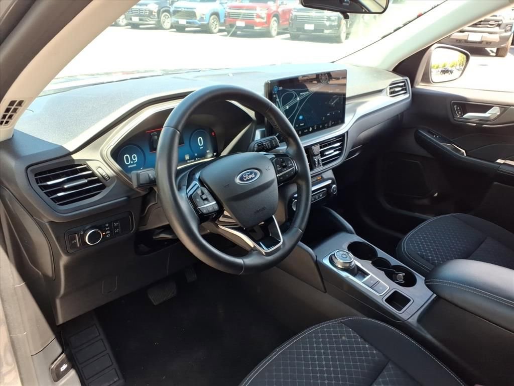 Used 2023 Ford Escape Active w/ Tech Pack #2 AWD/4WD image 12