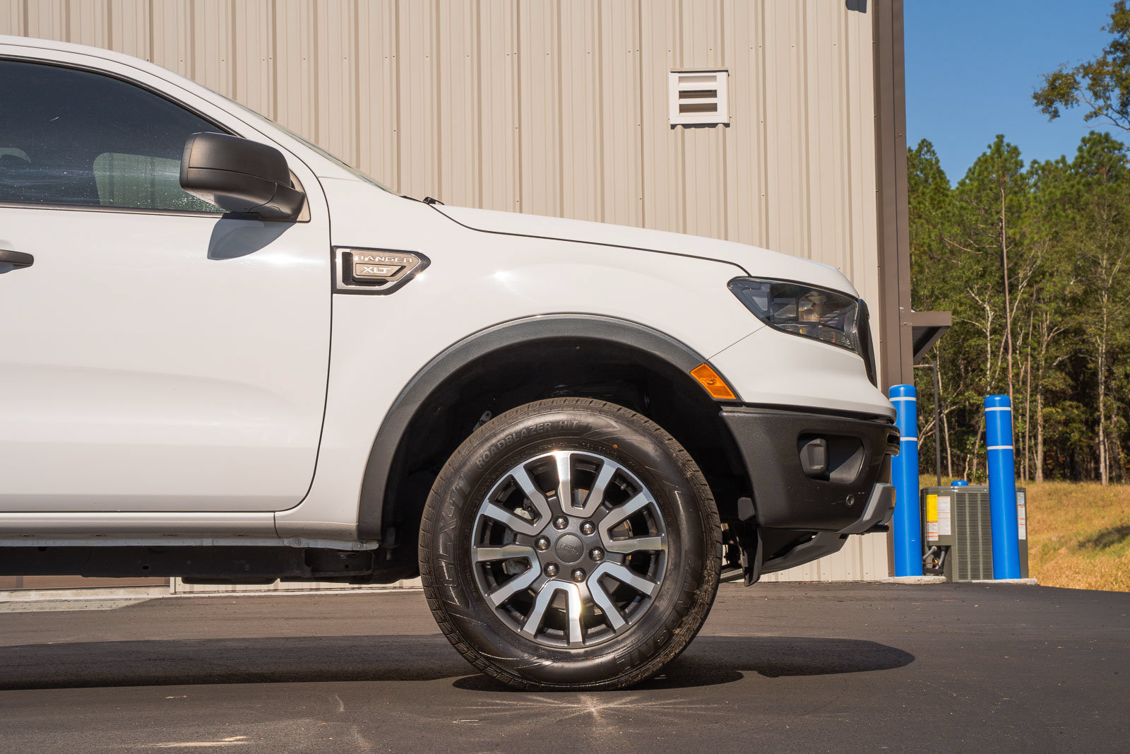 Used 2019 Ford Ranger XLT w/ Equipment Group 302A Luxury AWD/4WD image 9
