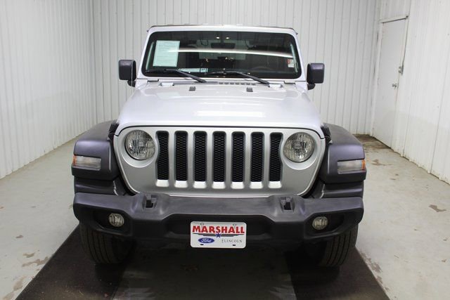 Used 2023 Jeep Wrangler Sport S image 2