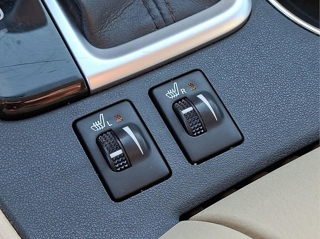 Used 2014 Toyota Highlander XLE image 27