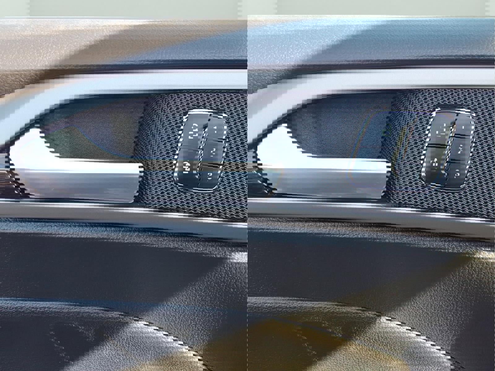 Used 2013 Ford Fusion Energi SE image 15