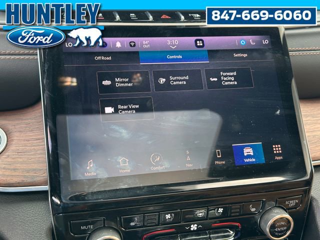 Used 2023 Jeep Grand Cherokee Summit w/ Luxury Tech Group V image 25
