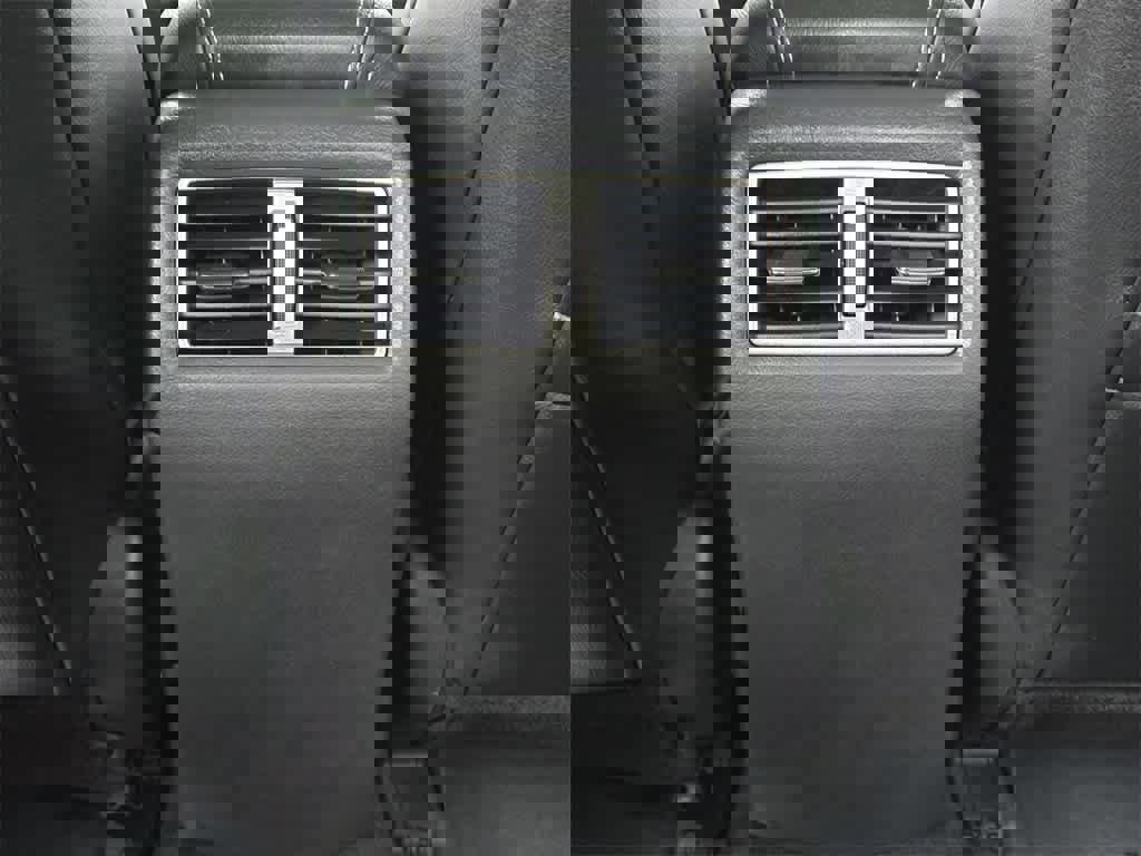 Used 2023 Nissan Maxima SV w/ Floor Mat Group image 13