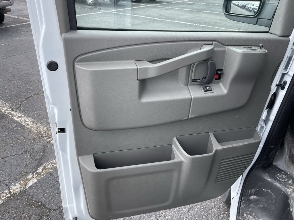 New 2026 Chevrolet Express 2500 w/ Driver Convenience Package RWD image 6