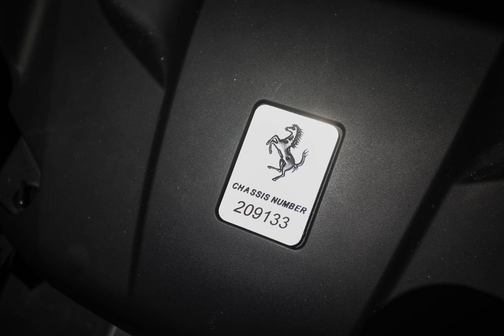 Used 2015 Ferrari California T RWD image 29