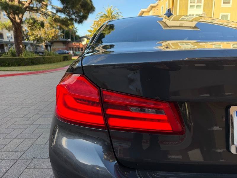 Used 2017 BMW 530i RWD image 18