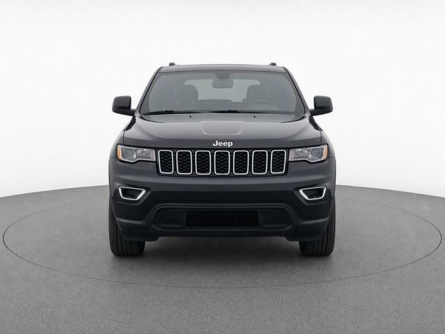 Used 2020 Jeep Grand Cherokee Laredo RWD image 2