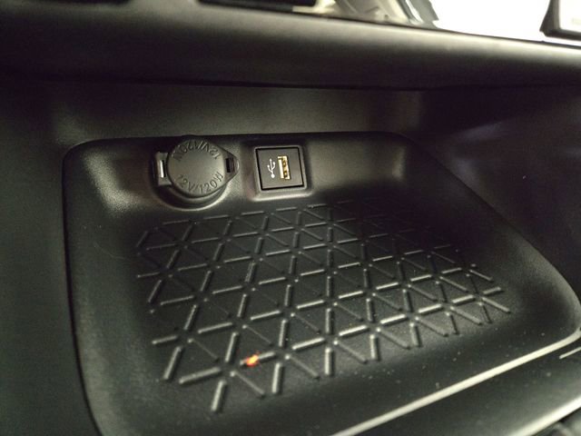 New 2025 Toyota RAV4 XLE image 28