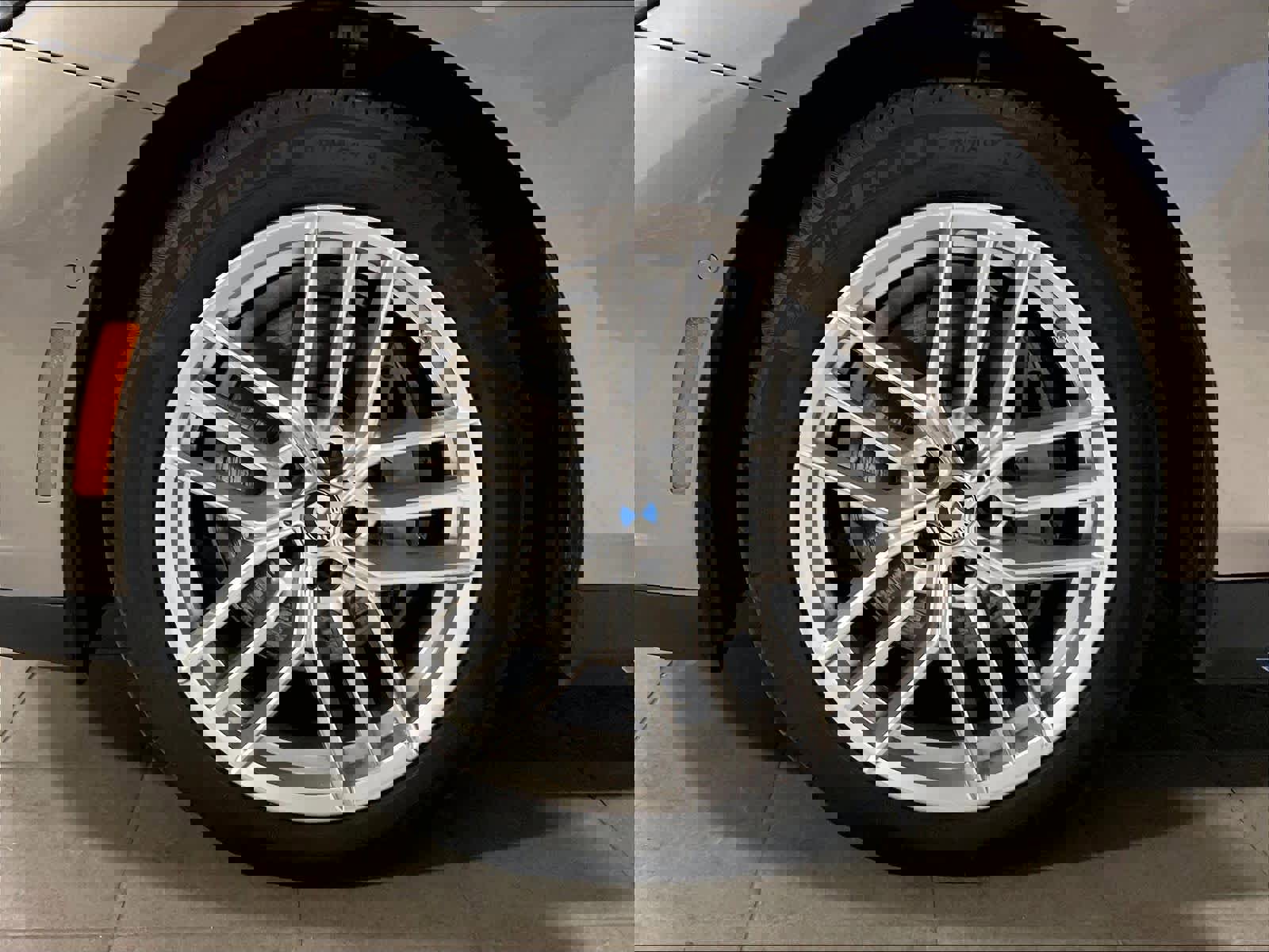 Used 2024 BMW 540i xDrive w/ Convenience Package image 7