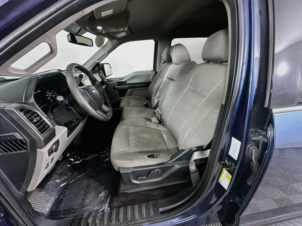 Used 2015 Ford F150 XLT w/ Equipment Group 302A Luxury RWD image 28