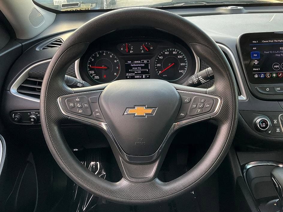 Used 2024 Chevrolet Malibu LT image 21