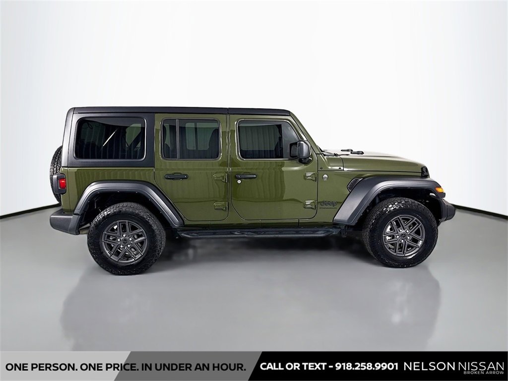 Used 2024 Jeep Wrangler Sport S image 4