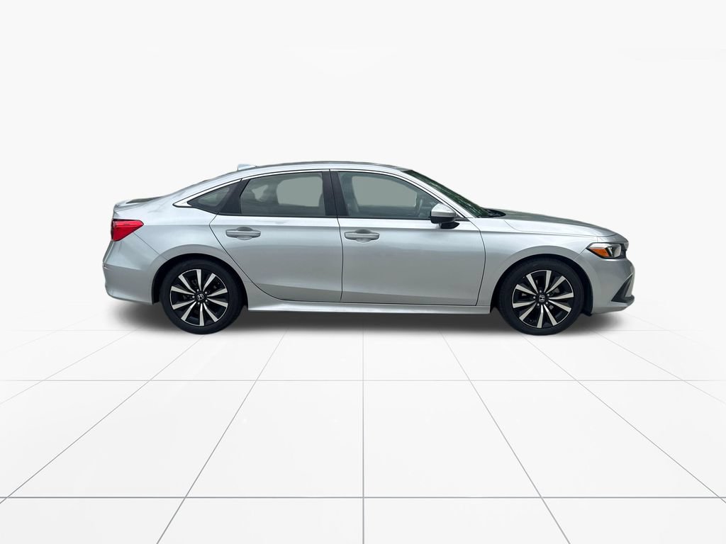 Used 2022 Honda Civic EX image 9