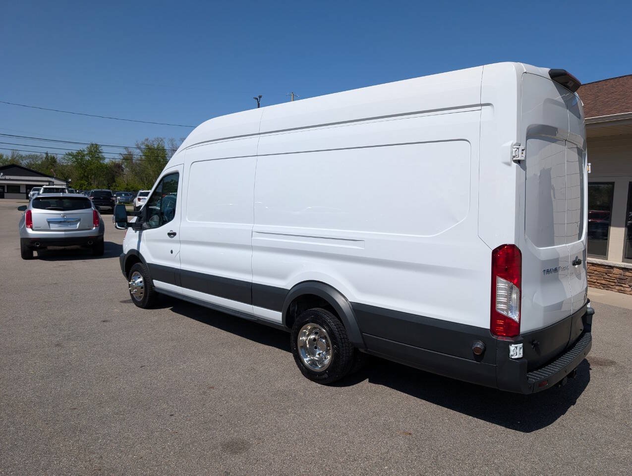 Used 2018 Ford Transit 350 148 High Roof Extended DRW RWD image 2