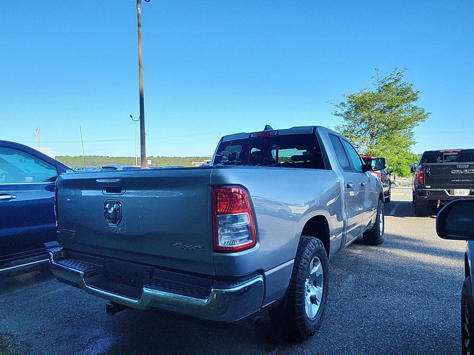 Used 2022 RAM 1500 Big Horn AWD/4WD image 5