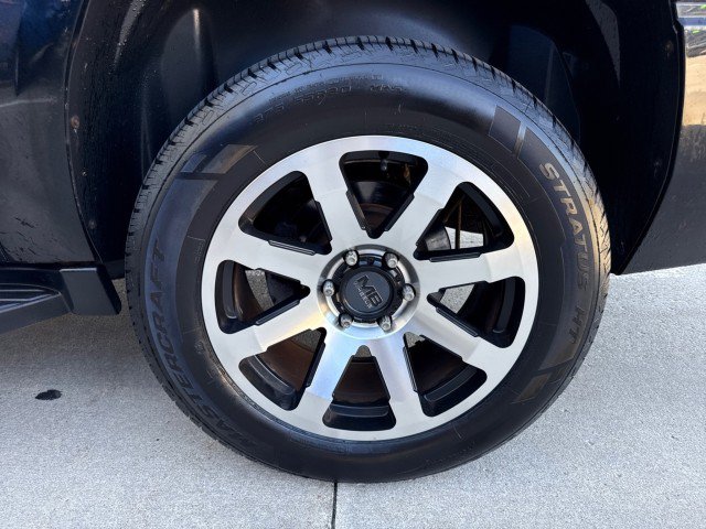 Used 2012 Chevrolet Suburban LTZ AWD/4WD image 10