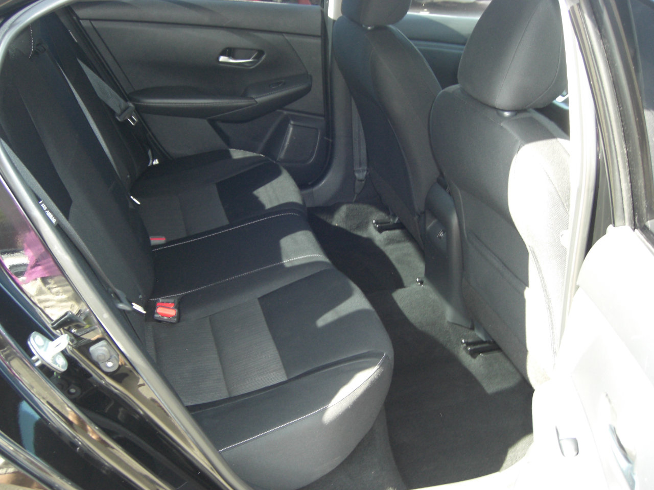 Used 2020 Nissan Sentra SV image 15