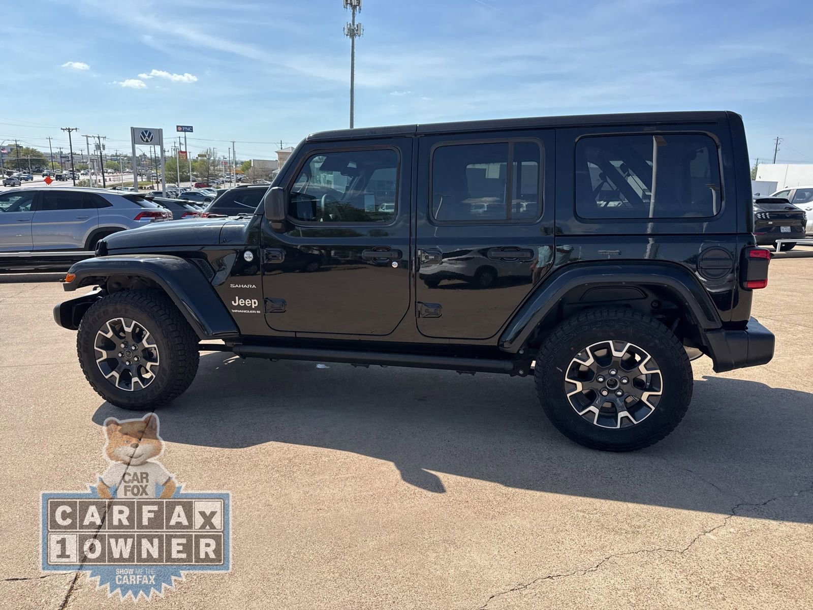 Used 2024 Jeep Wrangler Sahara w/ Safety Group image 4