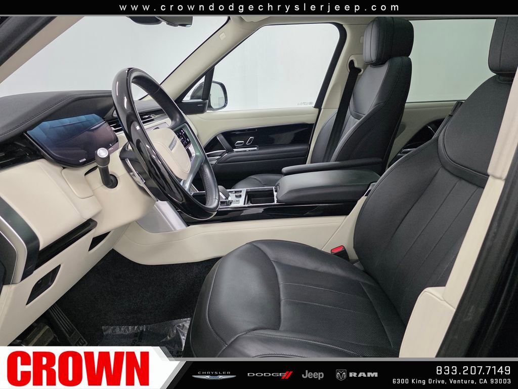 Used 2023 Land Rover Range Rover Long Wheelbase SE AWD/4WD image 32