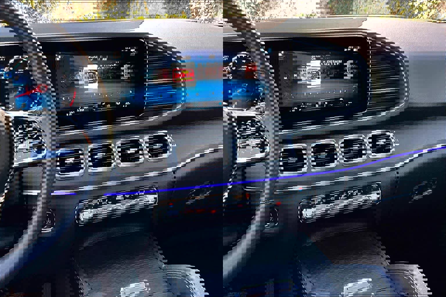 Used 2023 Mercedes-Benz GLE 350 4MATIC image 6