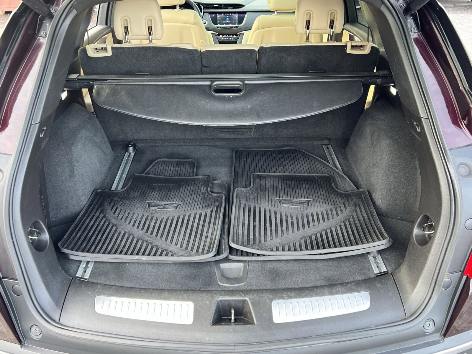 Used 2017 Cadillac XT5 Luxury w/ LPO, Wheel Lock Package image 24