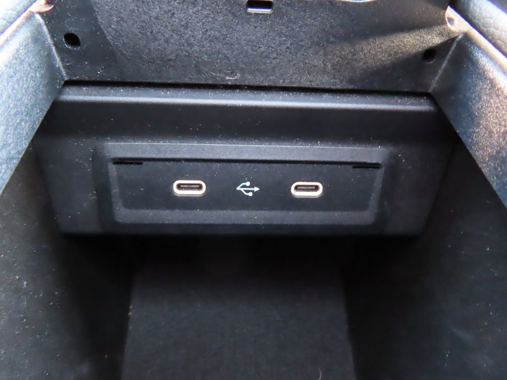 Used 2025 Mercedes-Benz CLA 250 4MATIC image 8