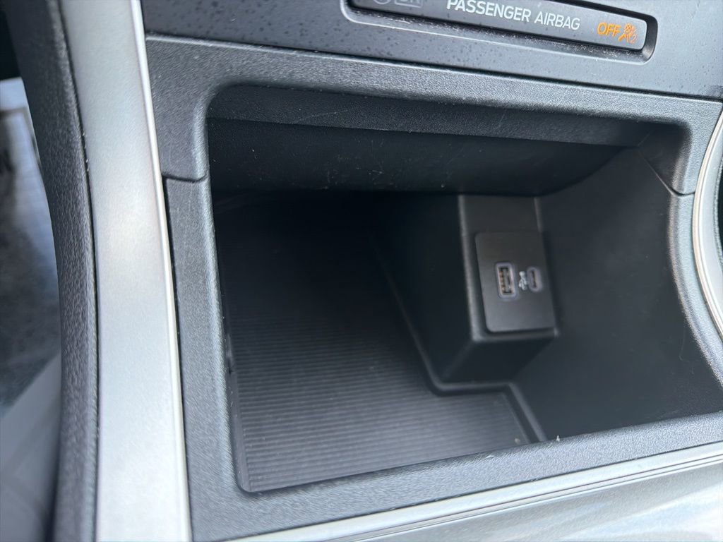 Used 2024 Ford Edge SEL image 21