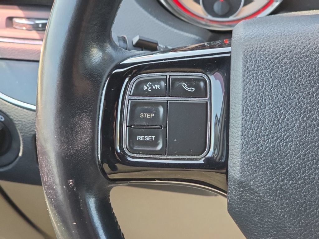 Certified 2019 Dodge Grand Caravan SXT FWD image 27