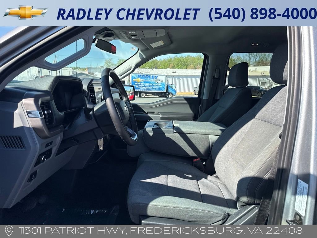 Used 2025 Ford F150 XLT w/ Equipment Group 301A Standard image 3