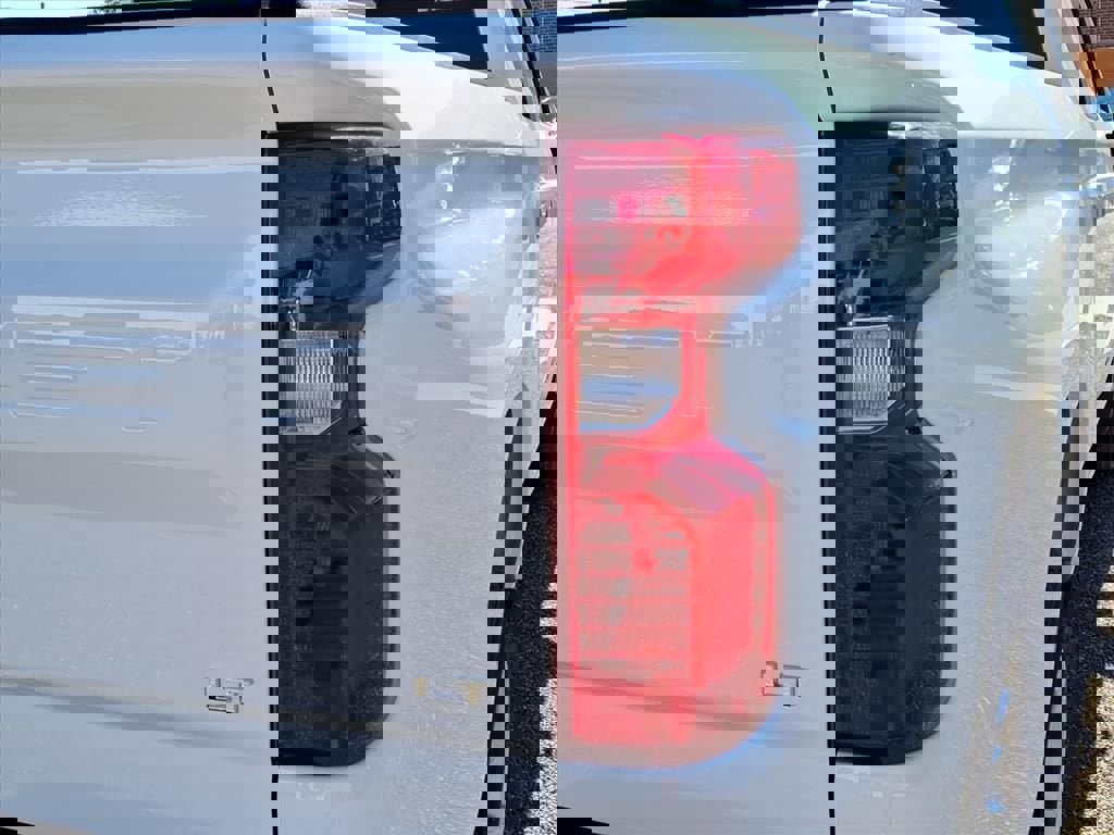 New 2026 Chevrolet Silverado 1500 LT RWD image 9